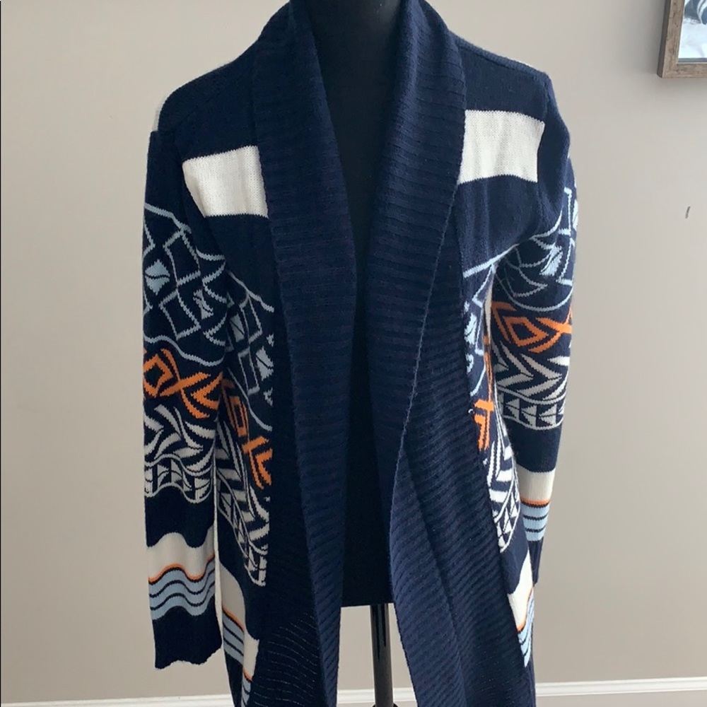 Patterned sweater